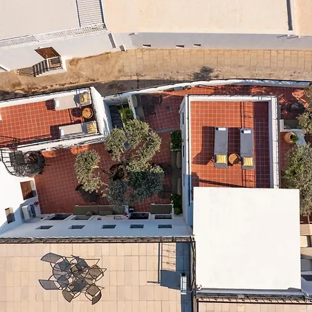 Maris & Apartment