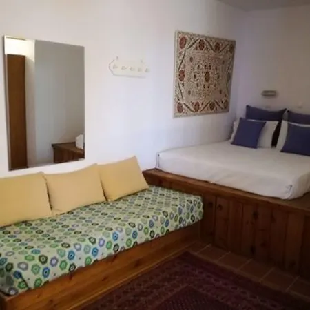 Maris & * Lindos (Rhodes)