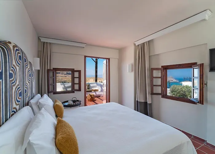 Maris & * Lindos (Rhodes)