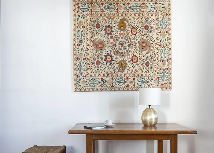 Maris & * Lindos (Rhodes)