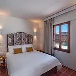 Maris & Apartament